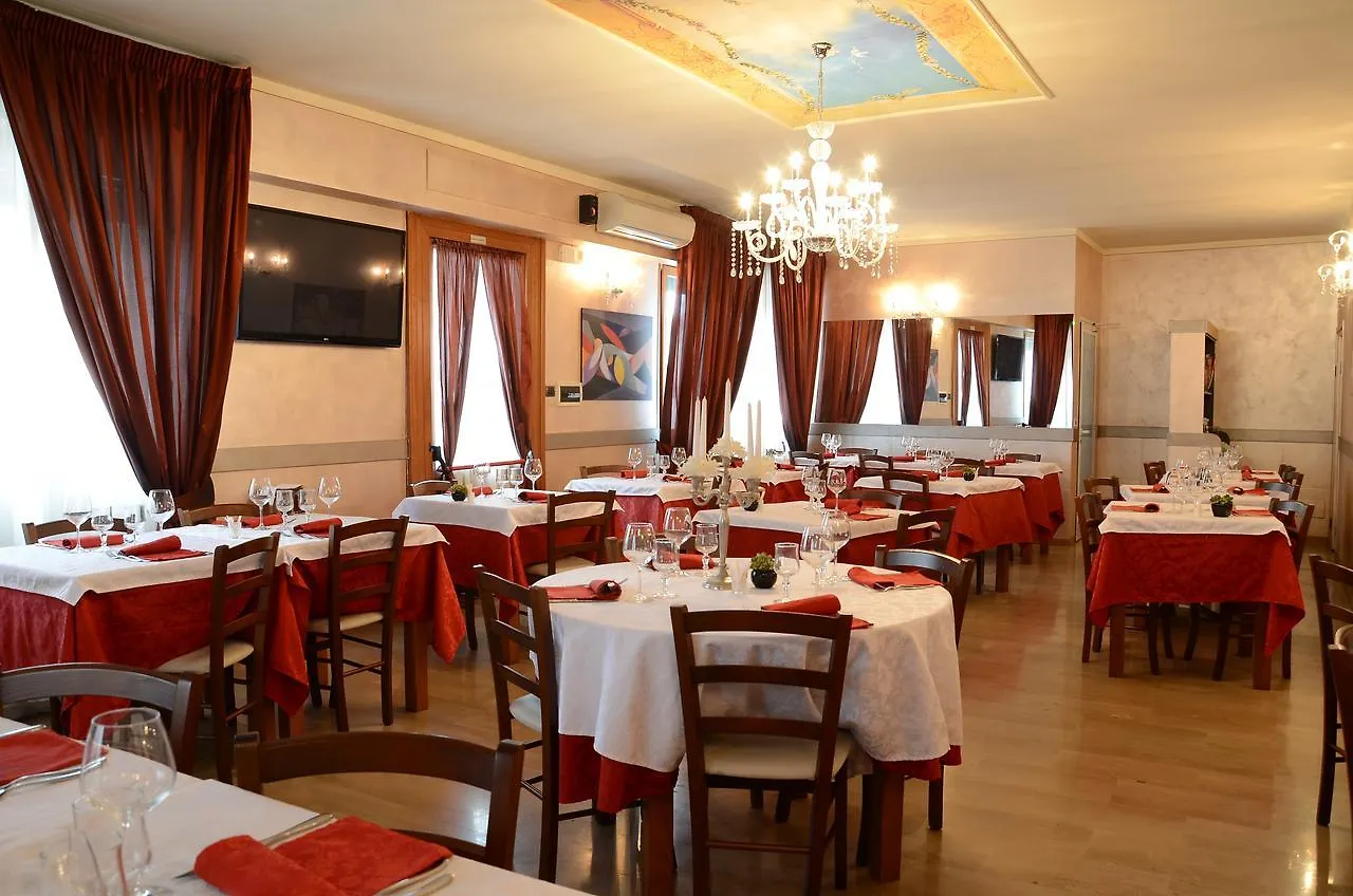 Hotel La Fenice Chiari
