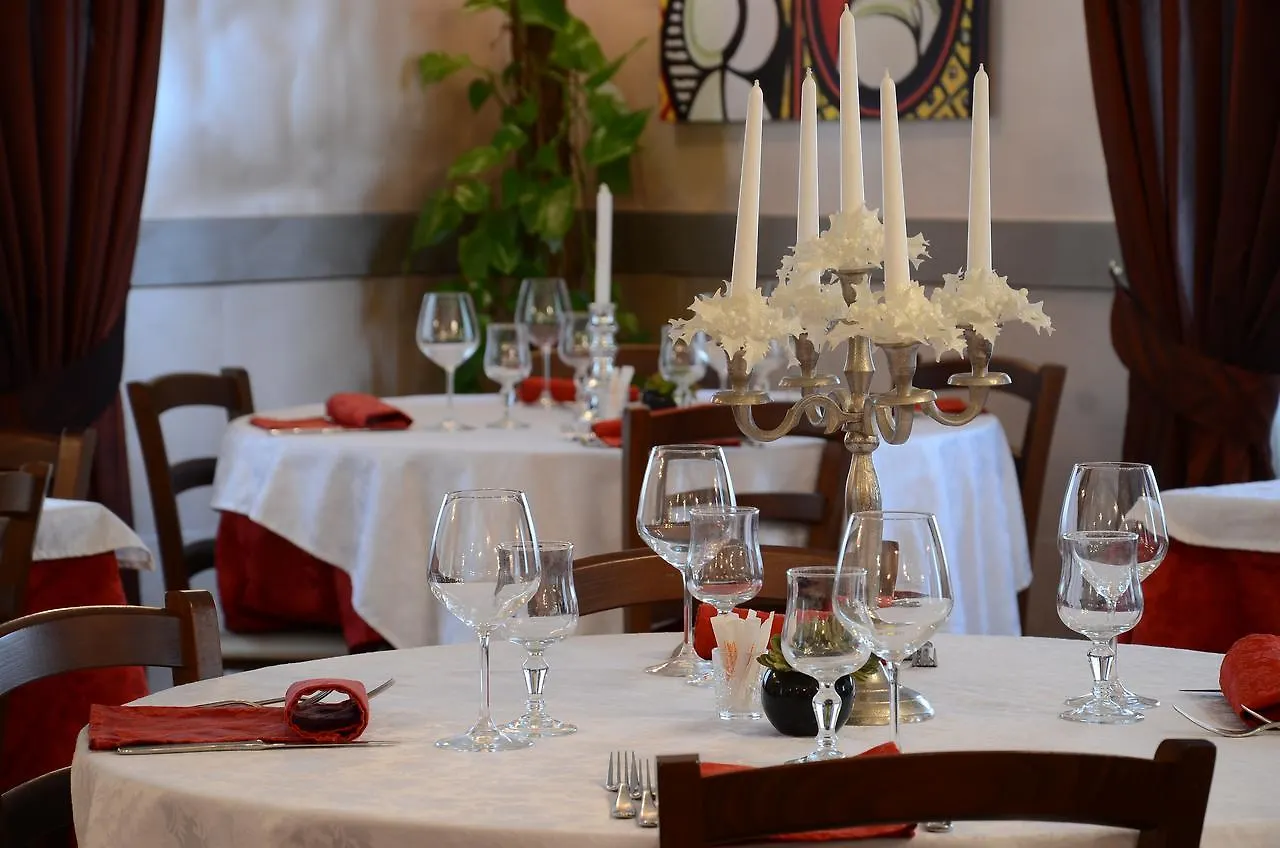 Hotel La Fenice Chiari